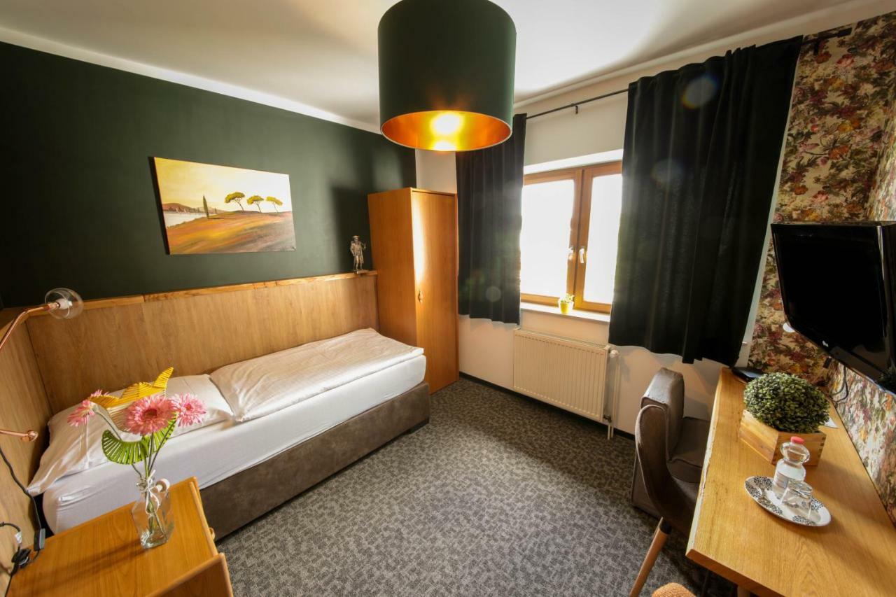 Hotel Kraus 比勒费尔德 外观 照片
